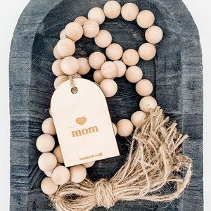 Mom Garland with Jute Tassel